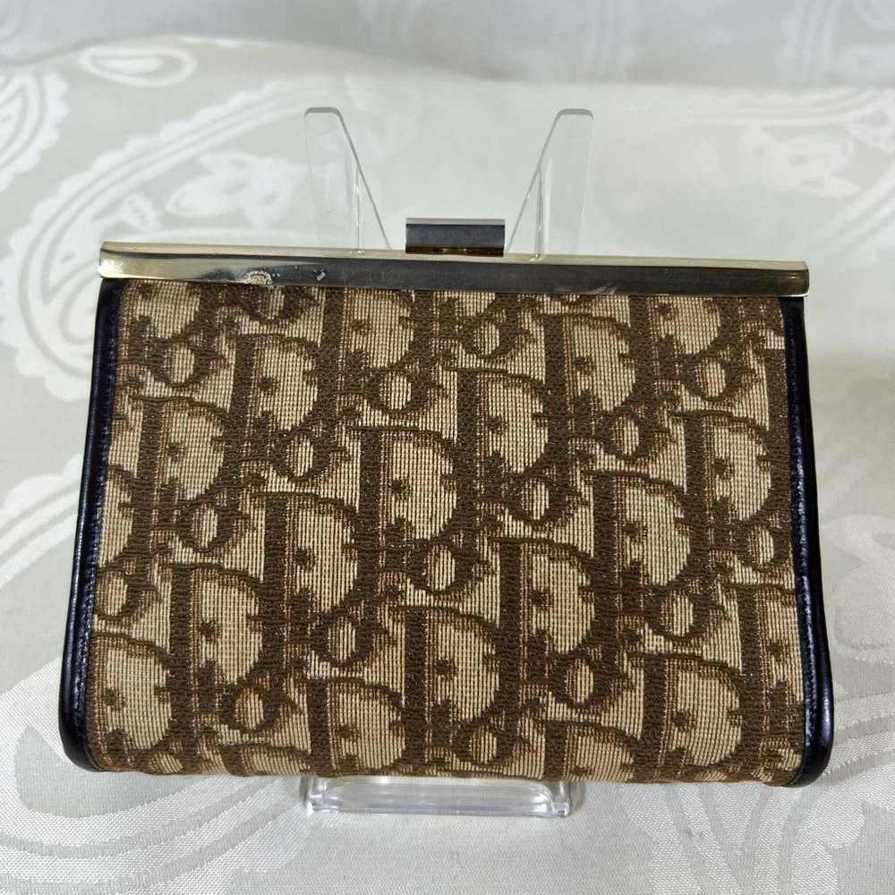 1071: Christian Dior Trotter Kiss Lock Coin Purse Wallet Vintage France